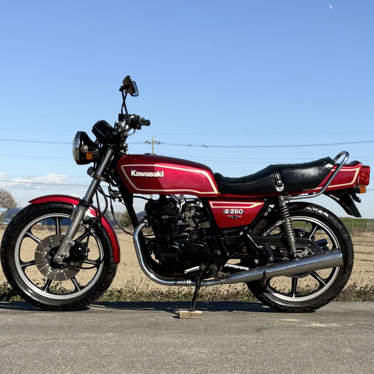 Z250FT 実動 書類付き KZ250A 国内物 絶版 超希少 旧車 カワサキ Z250FT 実動 書類付き KZ250A 国内物 絶版 超希少 旧車 カワサキ