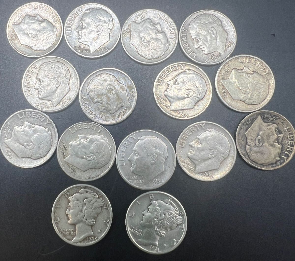 △オマーン 銀貨2枚セット 1サイデリアル銀貨 1958年 約29.8g/2.5スデイディマール 1977年 約30.4g(KS10-217) 世界 △オマーン 銀貨2枚セット 1サイデリアル銀貨 1958年 約29.8g/2.5スデイディマール 1977年 約30.4g(KS10-217) 世界