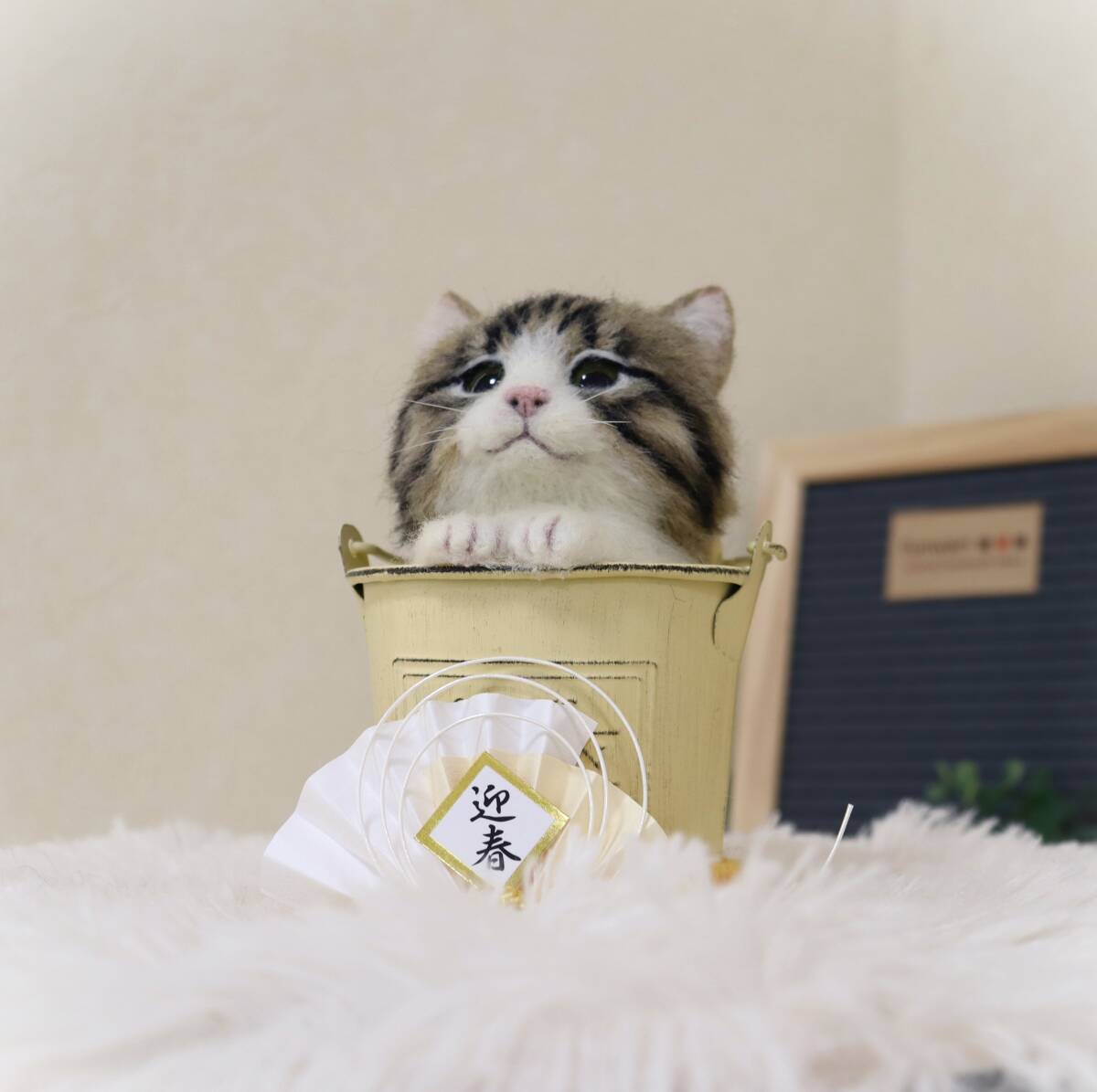 funwari□□□ 羊毛フェルト まっ白 ふわふわ 白猫 子猫 funwari□□□ 羊毛フェルト まっ白 ふわふわ 白猫 子猫