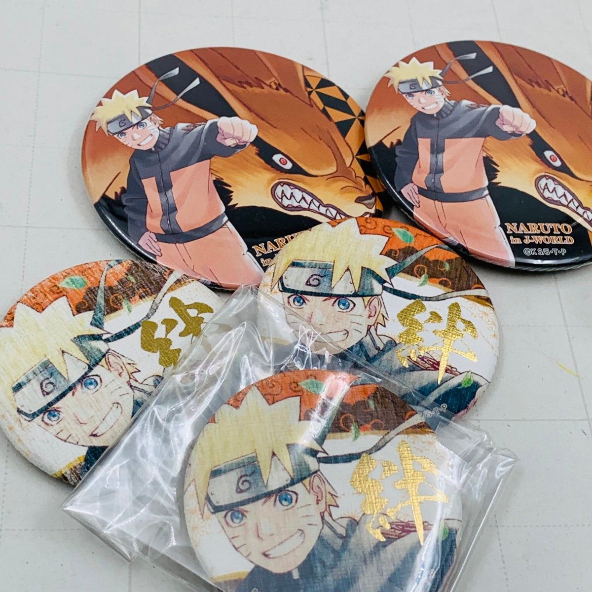 NARUTO-ナルト- J-WORLD 缶バッジうずまきナルト(青年)