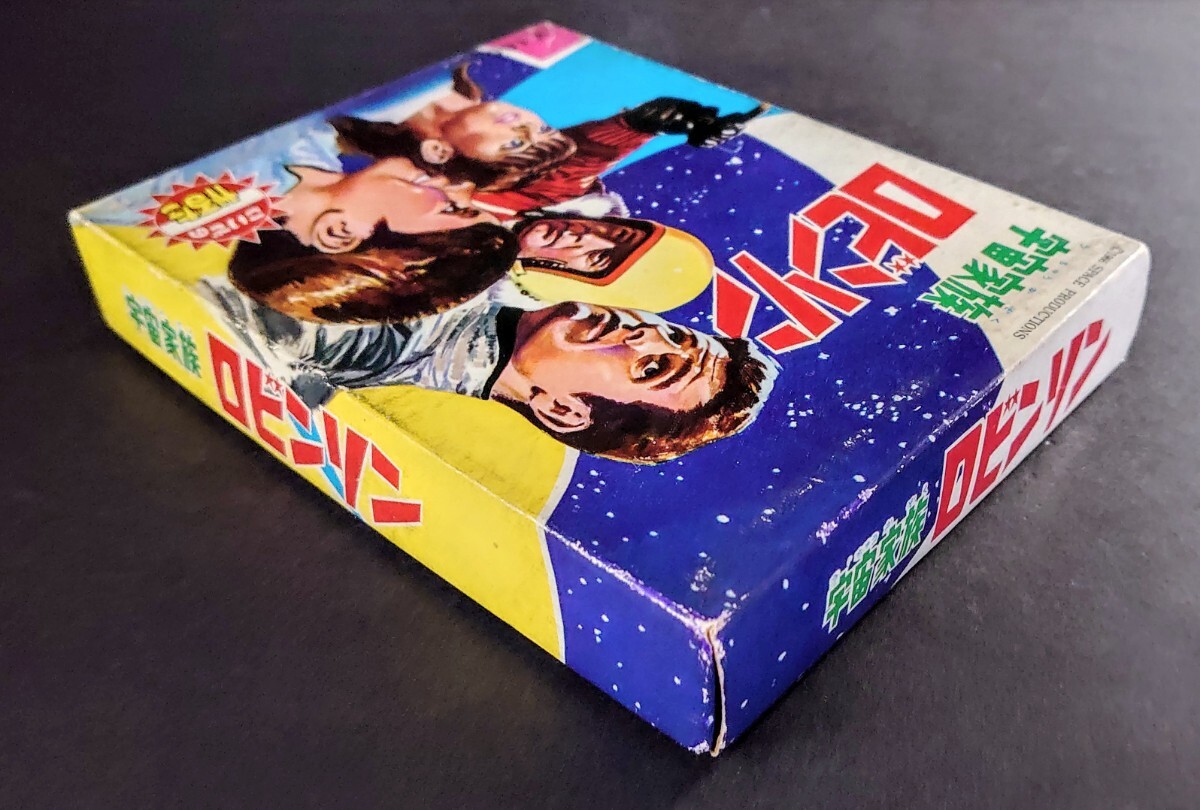 希少 かるた「 宇宙家族ロビンソン」当時物SFテレビドラマかるた.こいでのかるた(1966年製).TBS系.1966〜1968年TV放映(SF、ファンタジー)|売買されたオークション情報、Yahoo!オークション(旧ヤフオク!) の商品情報をアーカイブ公開 - オークファン(aucfan.com) 希少 かるた「 宇宙家族ロビンソン」当時物SFテレビドラマかるた.こいでのかるた(1966年製).TBS系.1966〜1968年TV放映(SF、ファンタジー)|売買されたオークション情報、Yahoo!オークション(旧ヤフオク!) の商品情報をアーカイブ公開 - オークファン(aucfan.com)