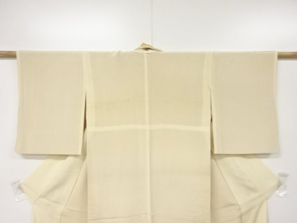 ys7222112;.sou белый .. средний надеты [ античный ][ надеты ]