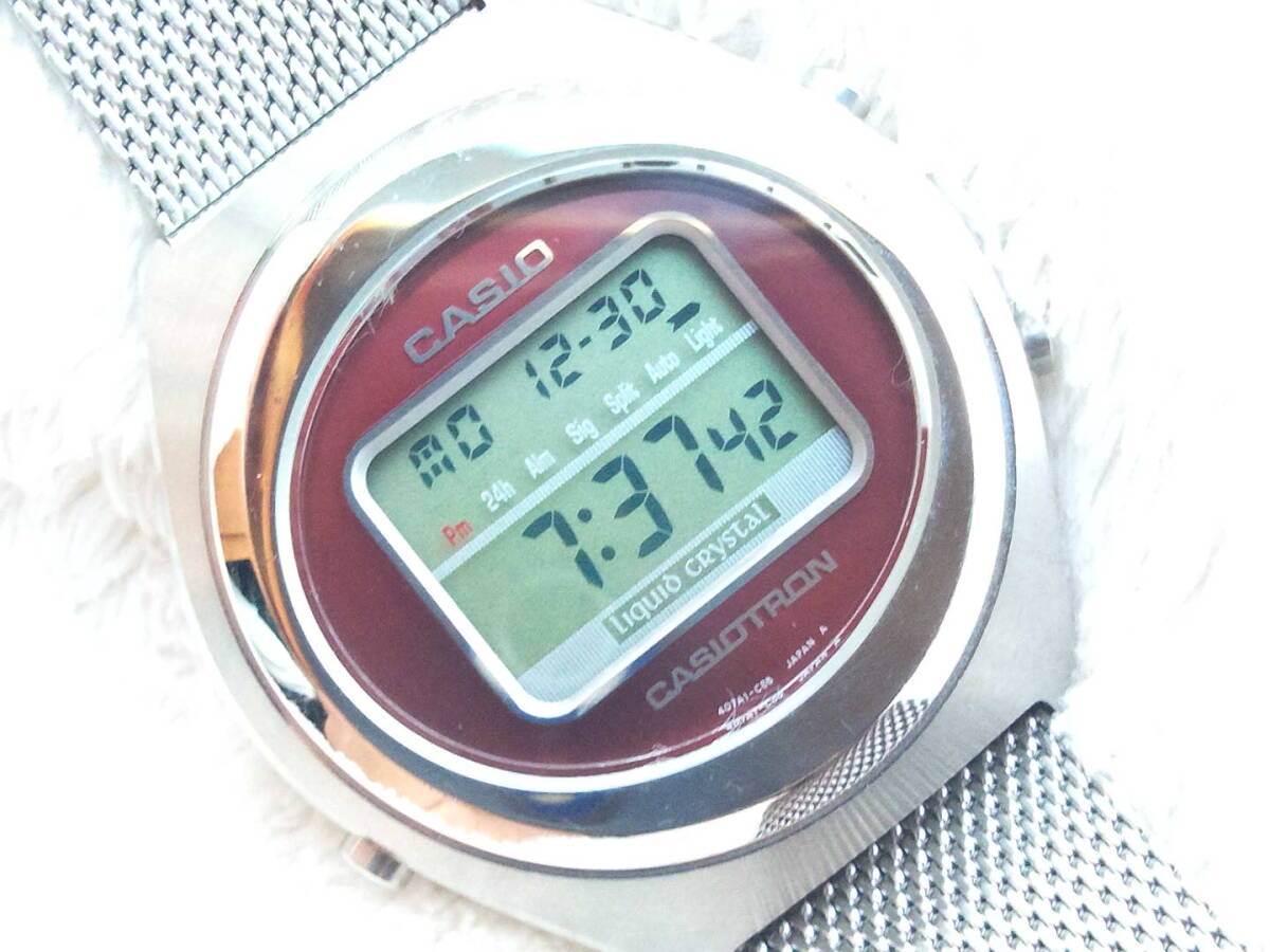 美品 CASIO カシオトロン TRN-03 ボルドー デジタル腕時計 90 美品 CASIO カシオトロン TRN-03 ボルドー デジタル腕時計 90