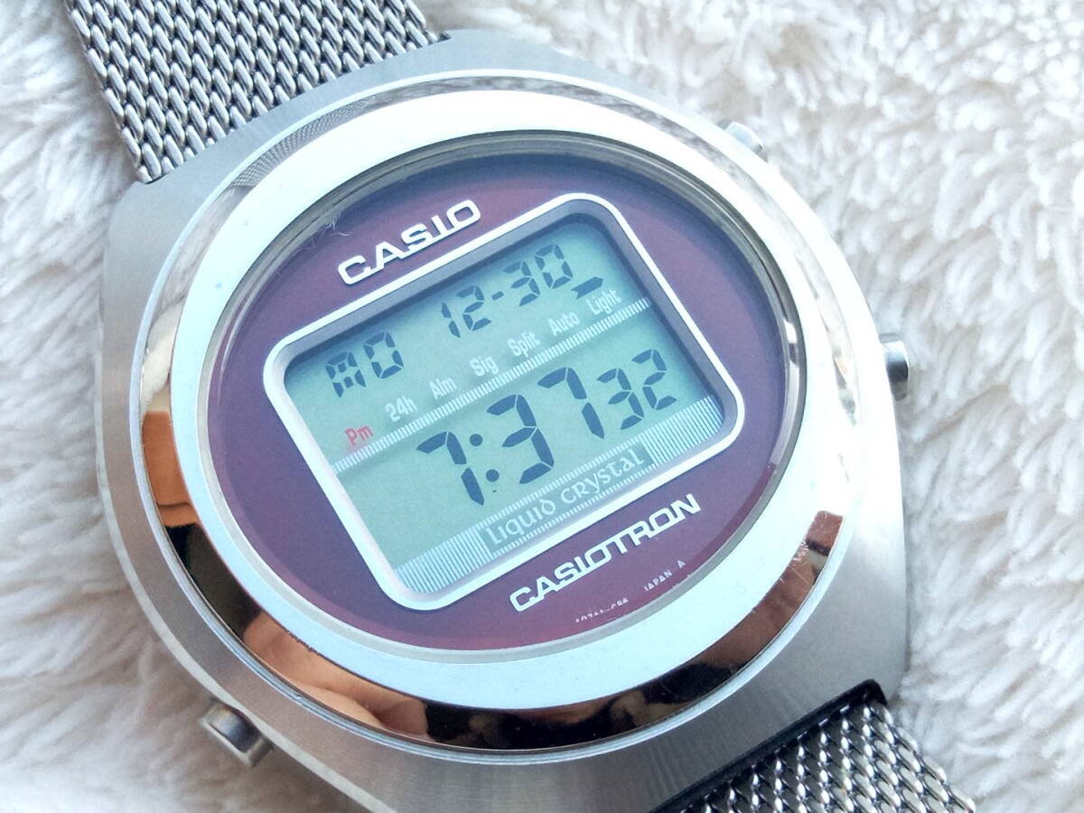 美品 CASIO カシオトロン TRN-03 ボルドー デジタル腕時計 90 美品 CASIO カシオトロン TRN-03 ボルドー デジタル腕時計 90