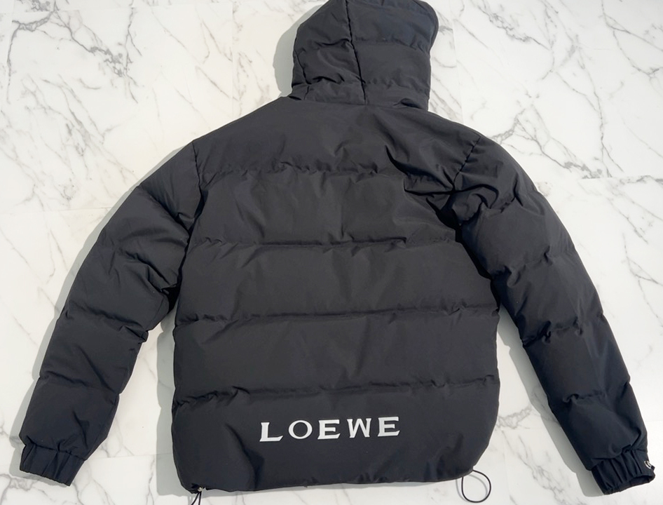 美品】LOEWE ロエベ ダウンジャケット メンズ ブラック L(L 美品】LOEWE ロエベ ダウンジャケット メンズ ブラック L(L