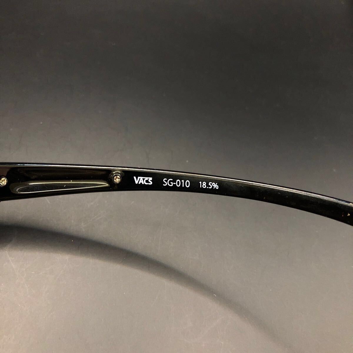 即決 VACS サングラス SG-010 18.5%