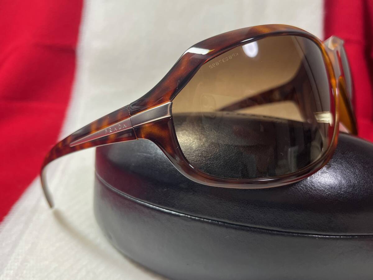 極美品☆GACKT同型同色☆PRADA サングラス SPR14G ブラウン 極美品☆GACKT同型同色☆PRADA サングラス SPR14G ブラウン