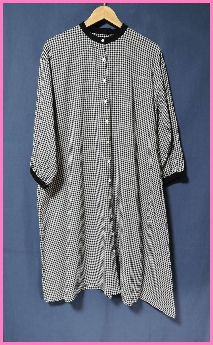 WH‐２０８‐３☆春秋☆新品☆送料込み☆即決☆ナチュラル系☆少し厚手の綿☆ワンピース☆Ｍ～Ｌサイズ☆黒×白系☆チェック柄☆ゆったり
