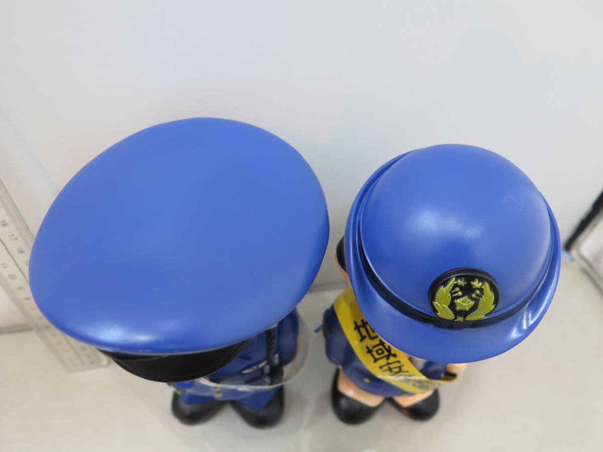 お買い得商店街 おまわりさん 警察官 防犯協会 △〇こどもの館 ソフビ 2 貯金箱 ソフビ
