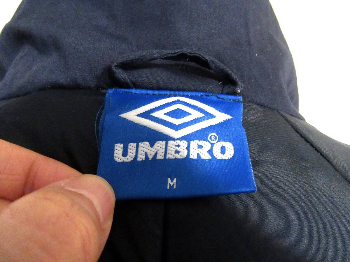 英国ビンテージ 90s大文字青タグ UMBRO レア ロングコート 英国ビンテージ 90s大文字青タグ UMBRO レア ロングコート