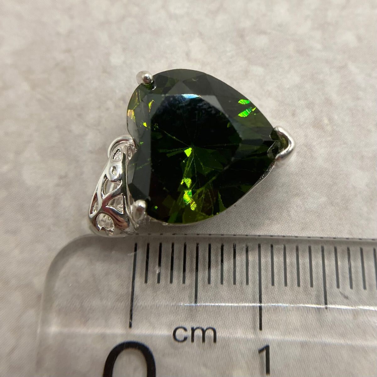 ハート型ペリドットのクラシカルデザインペンダントトップ★レディースネックレスシルバー925刻印カラーストーンアクセサリー新品Y-RSHOP_画像4