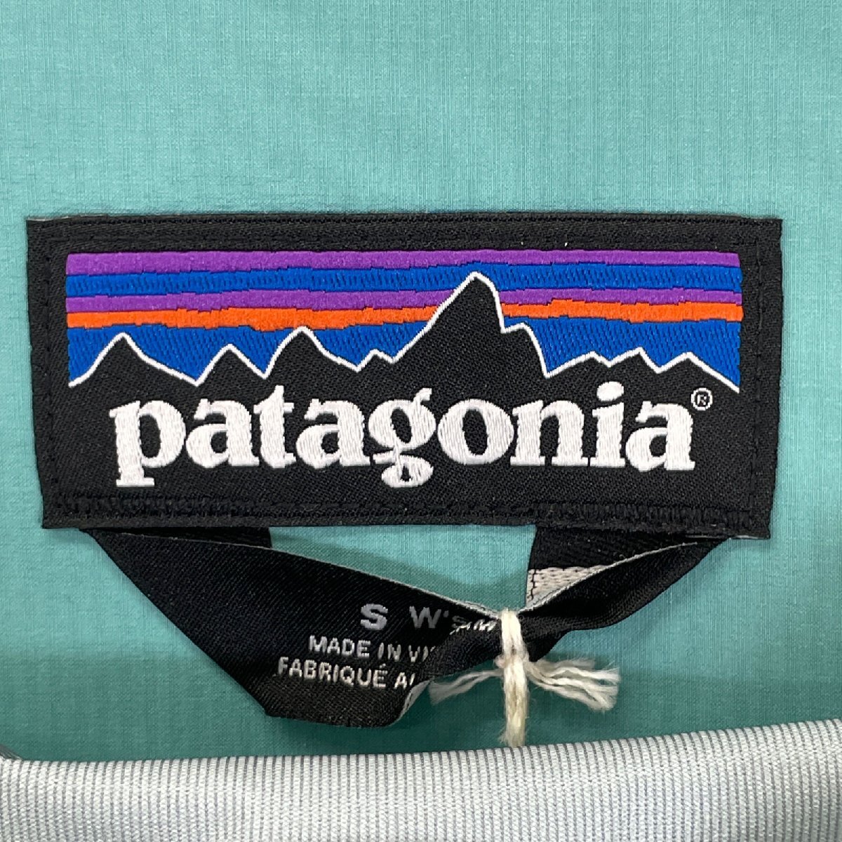 8715円 patagonia パタゴニア 22SS 24116 グリーン ナイロン 8715円 patagonia パタゴニア 22SS 24116 グリーン ナイロン