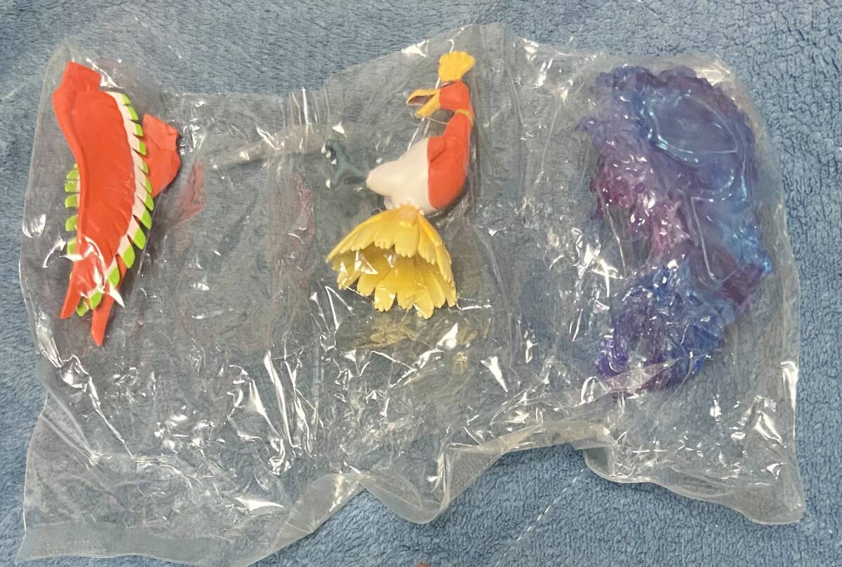 ポケモン　ホウオウ　フィギュア　ペンスタンド　リーメント　ペン立て　せいなるほのお