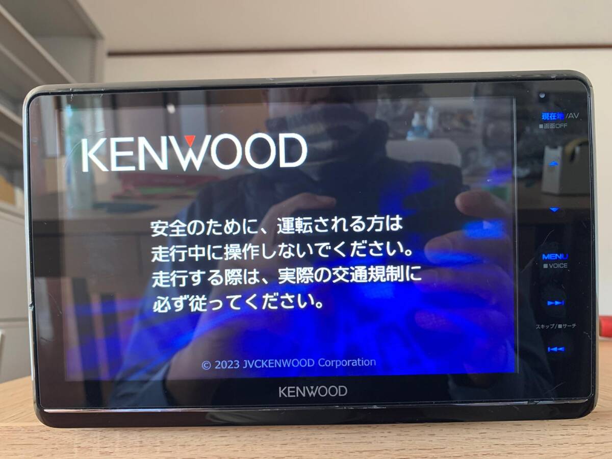 (BMZ22) KENWOOD MDV-S810F 8インチ フルセグ AVナビゲーションBluetooth内蔵 ★売り切り★
