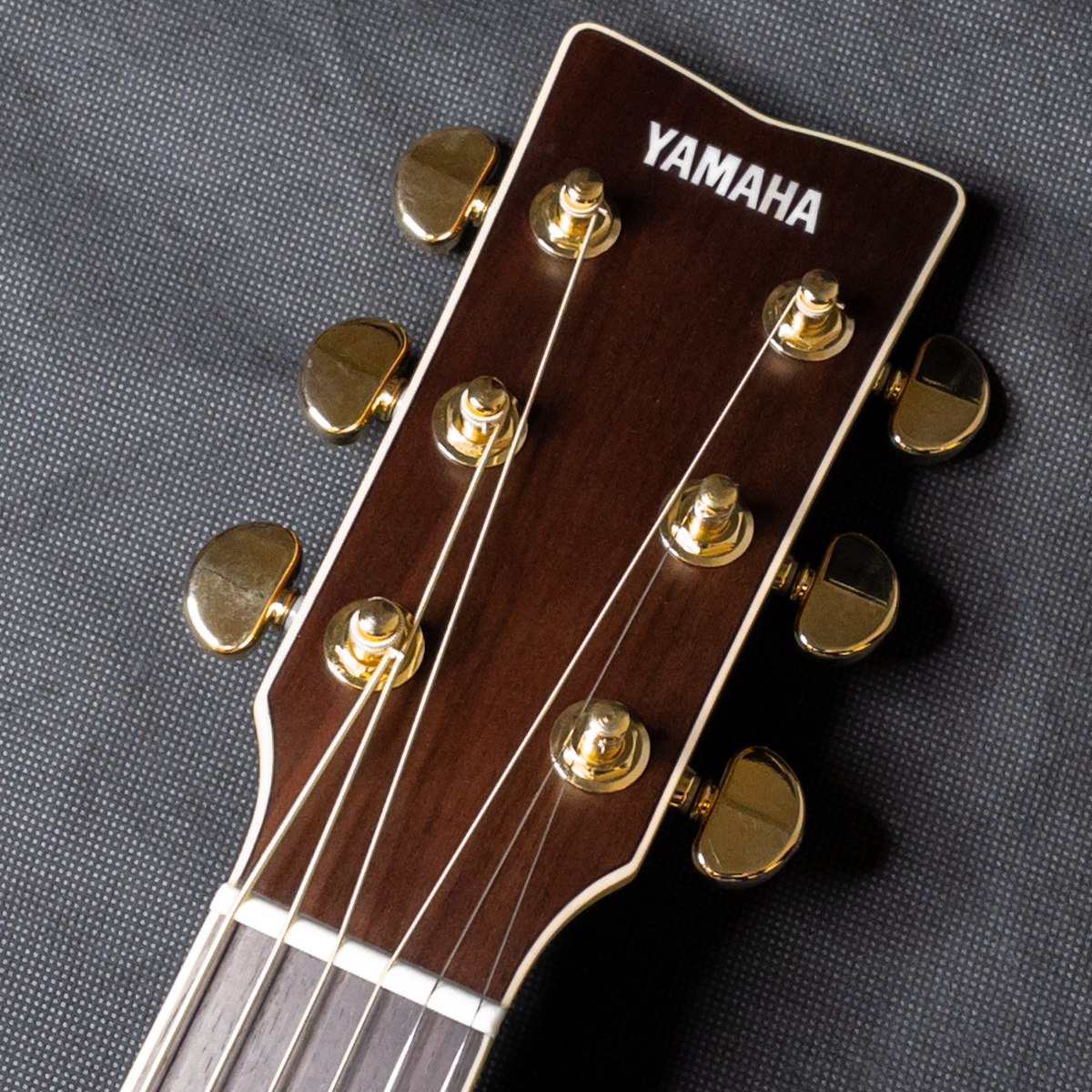 YAMAHA LS6 ARE NT ( натуральный ) Yamaha электроакустическая гитара 