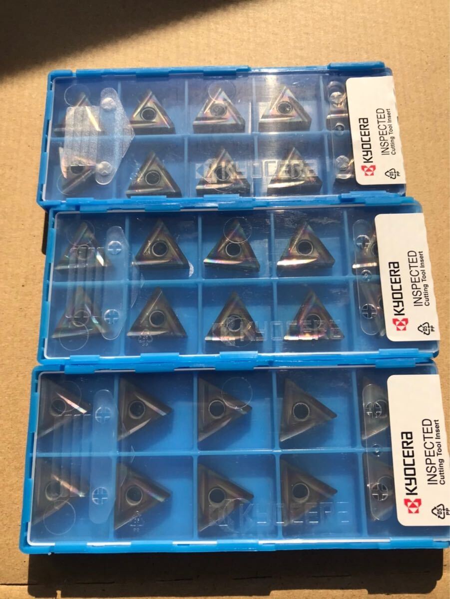 【未使用新品】京セラ　旋削用チップ　ＰＤＬ０１０ ( TNGG160404R-A3 PDL010 ) 3箱セット