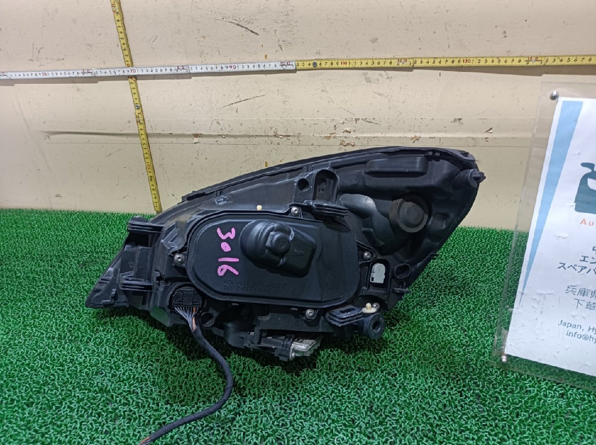  Volvo правая передняя фара V40 DBA-MB4164T, 2014 #hyj NSP209964