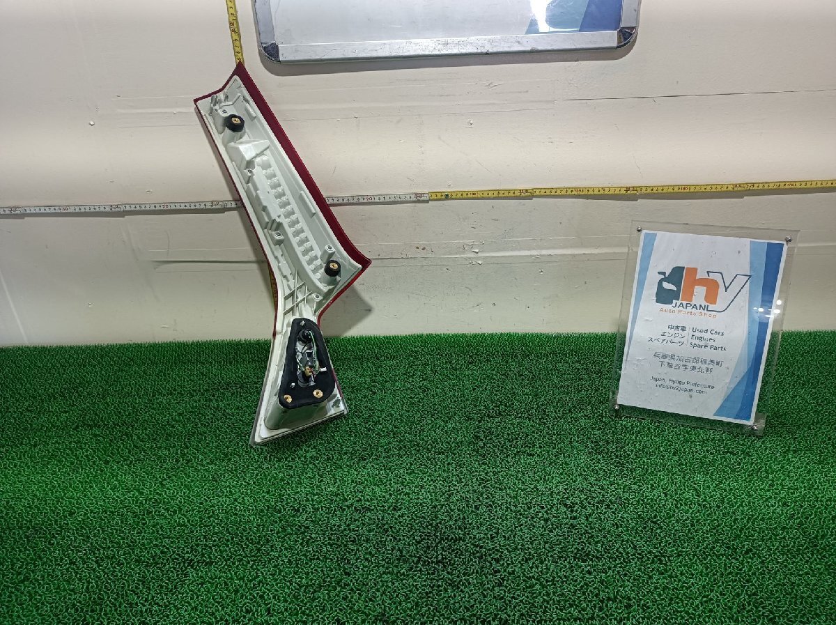  Volvo левый задние фонари V70, #hyj NSP218142