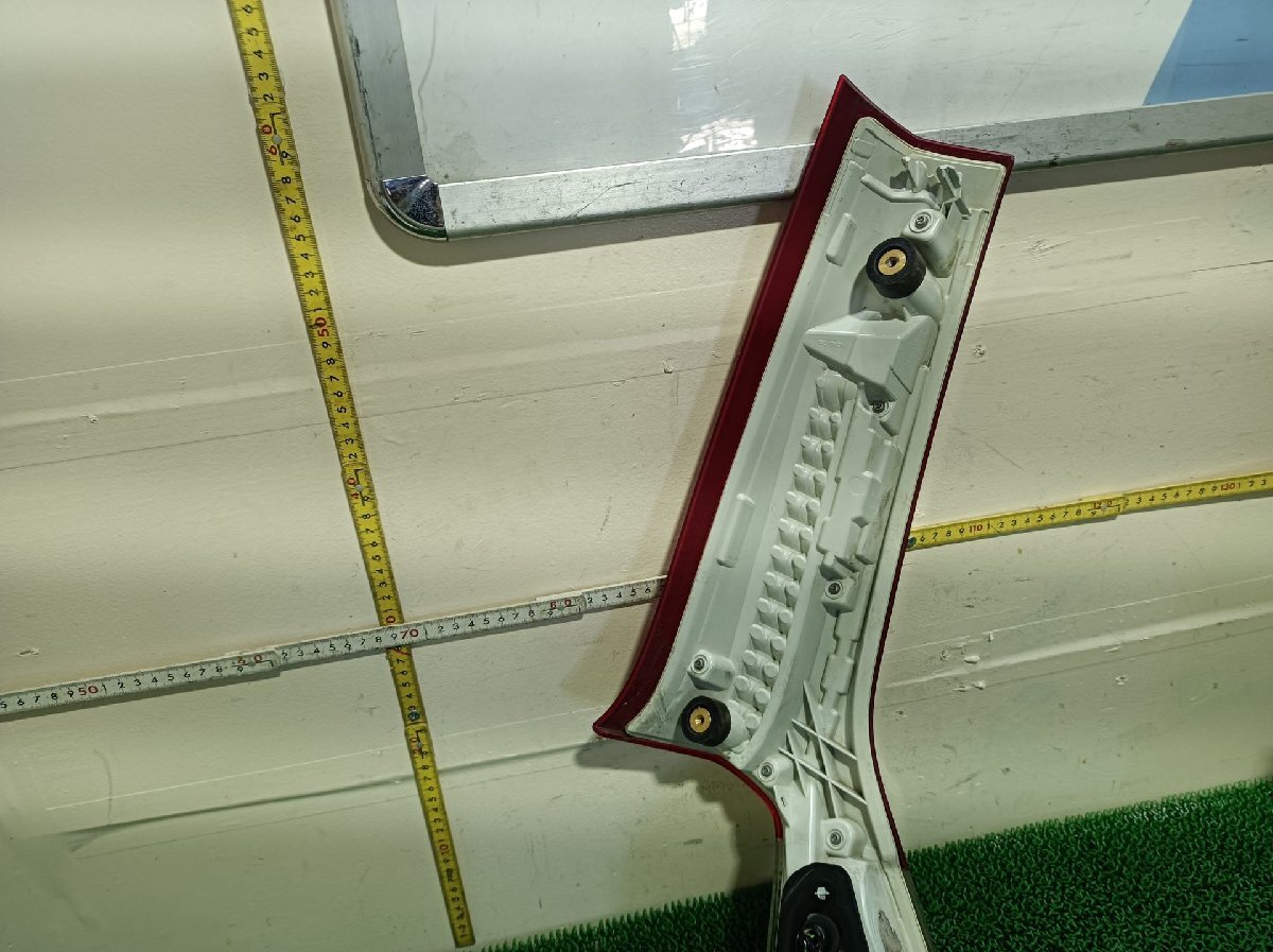 item_image_10