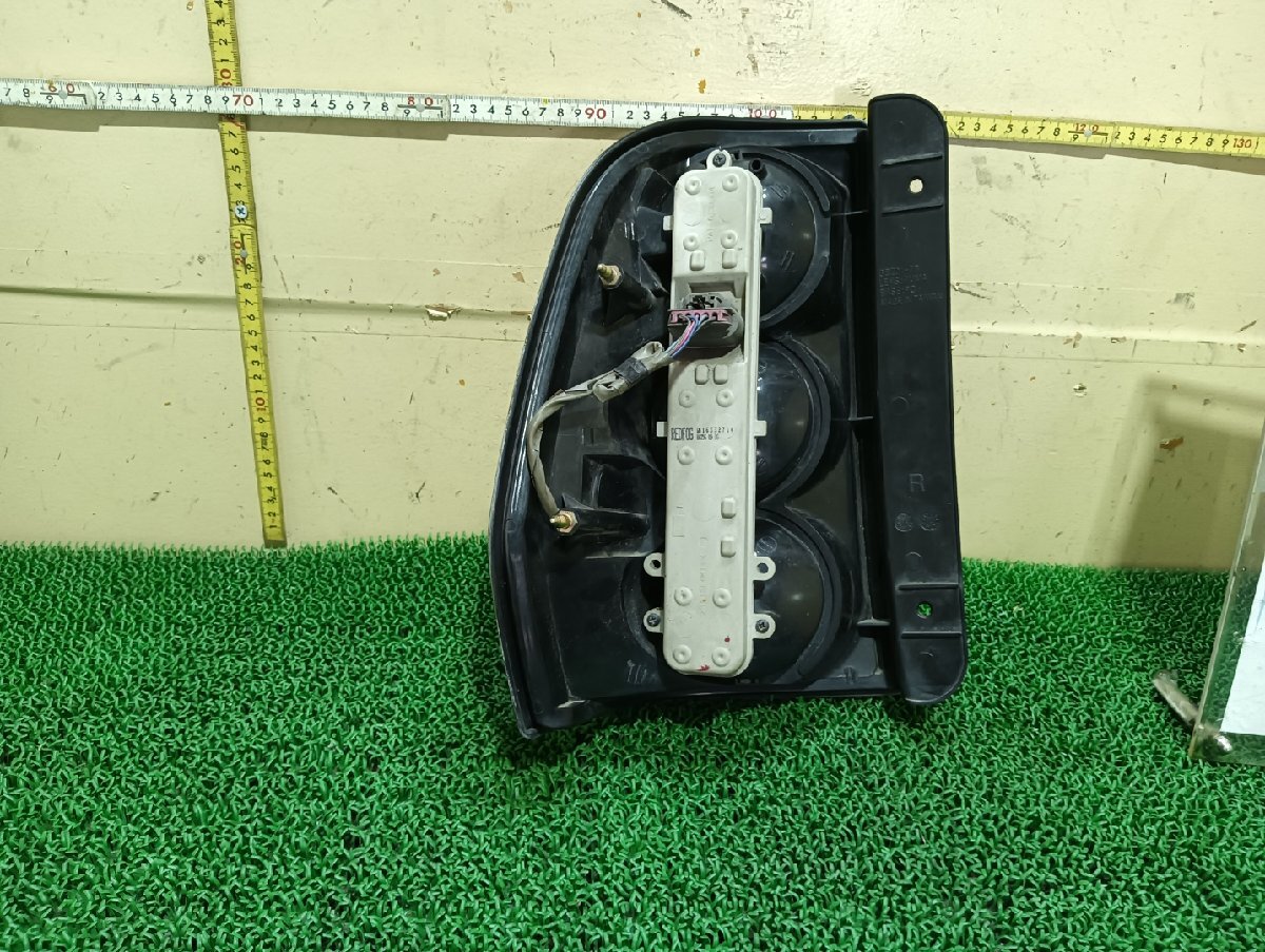 シボレー 右 テールライト トレイルブレイザー GH-T360G, 2007 #hyj NSP207689