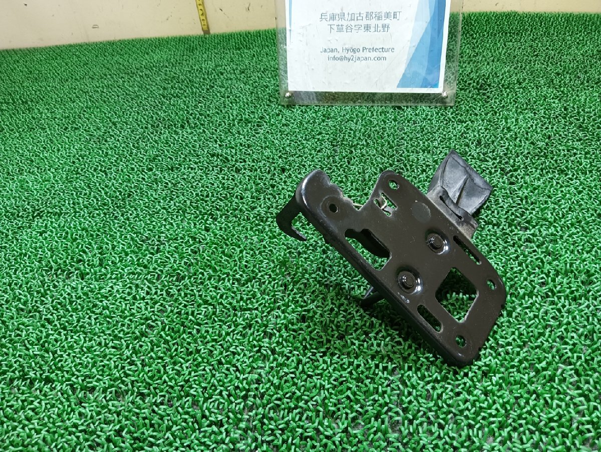 アウディ フードロックストライカー A4アバント DBA-8KCDN, 2012 #hyj NSP209646
