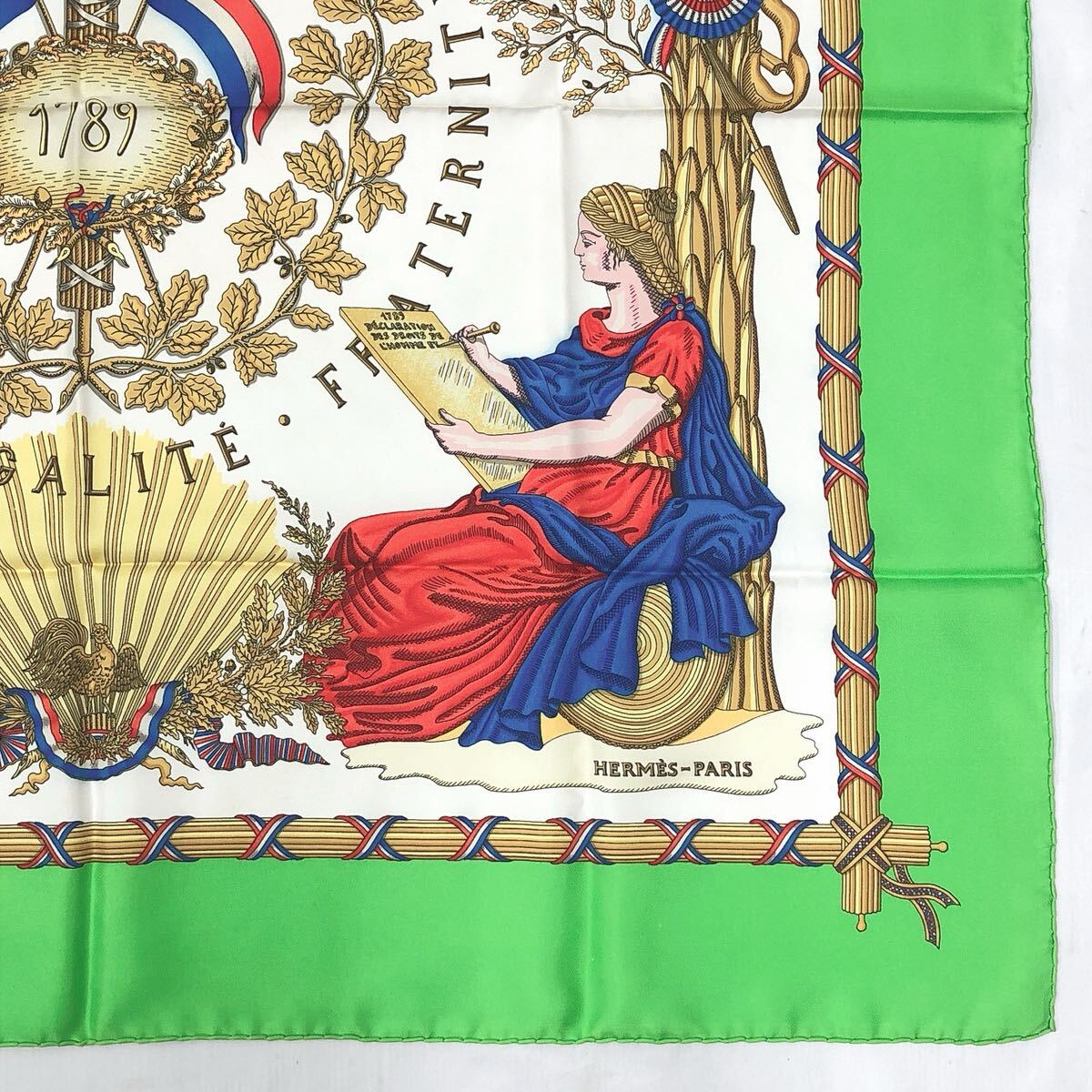 正規品 HERMES エルメス カレ90 スカーフ LIBERTE EGALITE FRATERNITE REPUBLIQUE FRANCAISE 1789 フランス革命を記念して シルク R尼1206(スカーフ)|売買されたオークション情報、Yahoo!オークション(旧ヤフオク!) の商品情報をアーカイブ公開 - オークファン(aucfan.com) 正規品 HERMES エルメス カレ90 スカーフ LIBERTE EGALITE FRATERNITE REPUBLIQUE FRANCAISE 1789 フランス革命を記念して シルク R尼1206(スカーフ)|売買されたオークション情報、Yahoo!オークション(旧ヤフオク!) の商品情報をアーカイブ公開 - オークファン(aucfan.com)