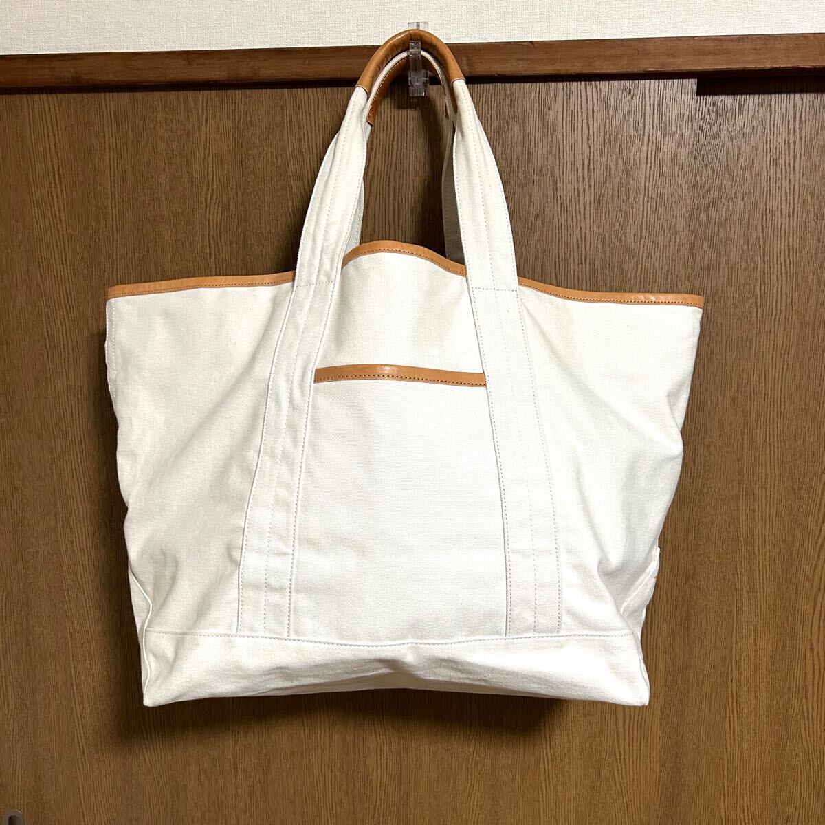 BANANA REPUBLIC FACTORY STORE（バナナリパブリック
