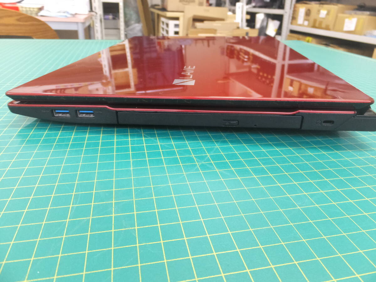 NEC　NS350/F　corei3-7100U 8GB 新品SSD256GB BD 11Home 
