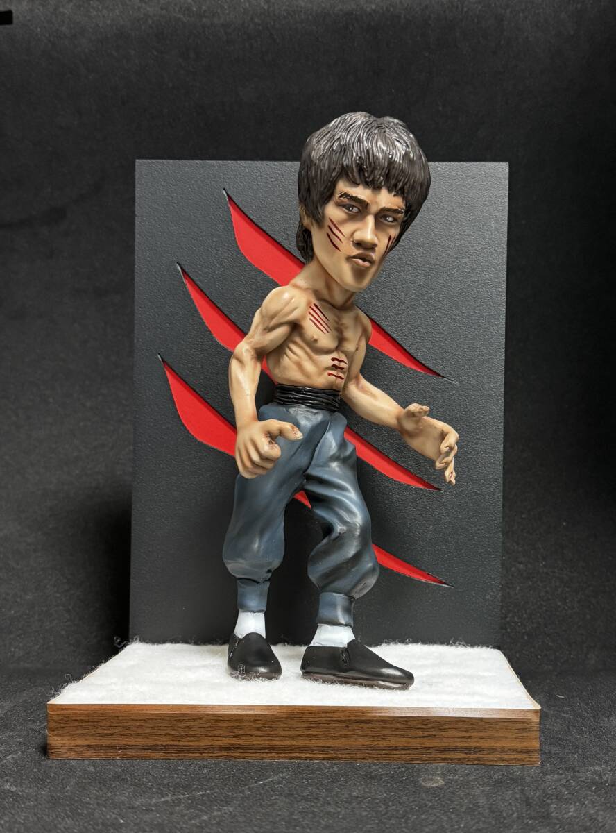 上品スタイル デフォルメフィギュア完成品 燃えよドラゴン ブルース・リーM 芸能人、タレント