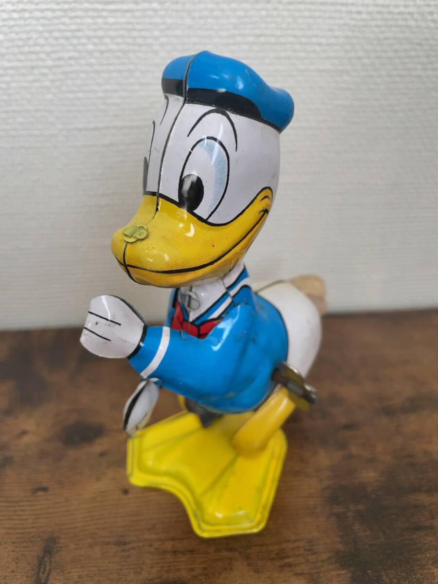 ☆絶版☆当時物☆超激レア☆LINEMAR☆ドナルドダック☆Disney☆ブリキ☆ゼンマイ式☆ディズニー☆ビンテージ☆(ディズニー)|売買されたオークション情報、Yahoo!オークション(旧ヤフオク!) の商品情報をアーカイブ公開 - オークファン(aucfan.com) ☆絶版☆当時物☆超激レア☆LINEMAR☆ドナルドダック☆Disney☆ブリキ☆ゼンマイ式☆ディズニー☆ビンテージ☆(ディズニー)|売買されたオークション情報、Yahoo!オークション(旧ヤフオク!) の商品情報をアーカイブ公開 - オークファン(aucfan.com)