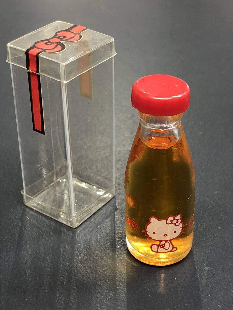 SALEで更にお買得 HelloKitty ハローキティ ミニ香水 HB2478 DEAR ディア HEART ハローキティ