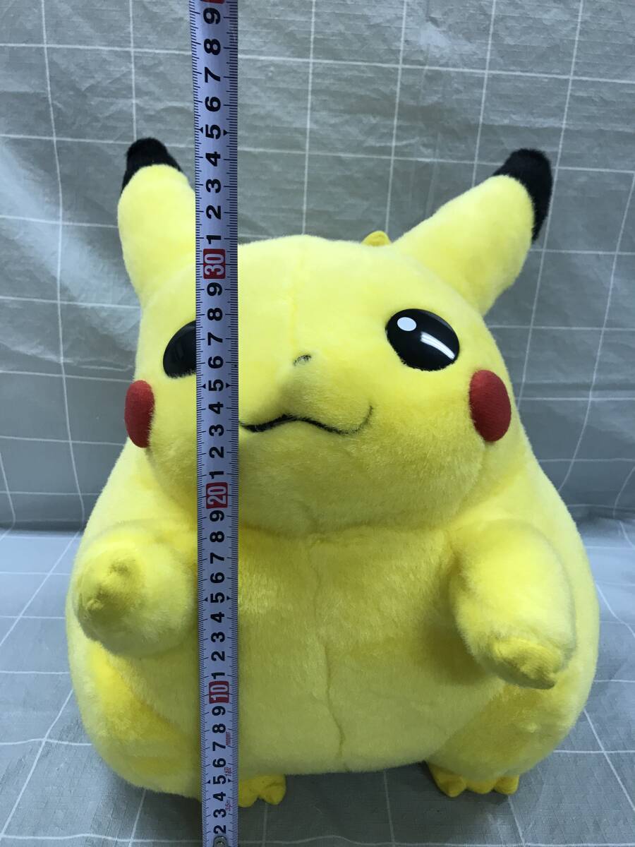 初期・レア】TOMY トミー ピカチュウ ぬいぐるみ 等身大 当時物 初期・レア】TOMY トミー ピカチュウ ぬいぐるみ 等身大 当時物