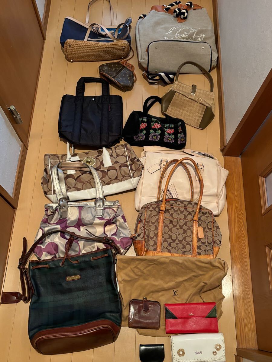 Yahoo!オークション - 総額 30万円以上 レディース バッグ財布 Yahoo!オークション - 総額 30万円以上 レディース バッグ財布