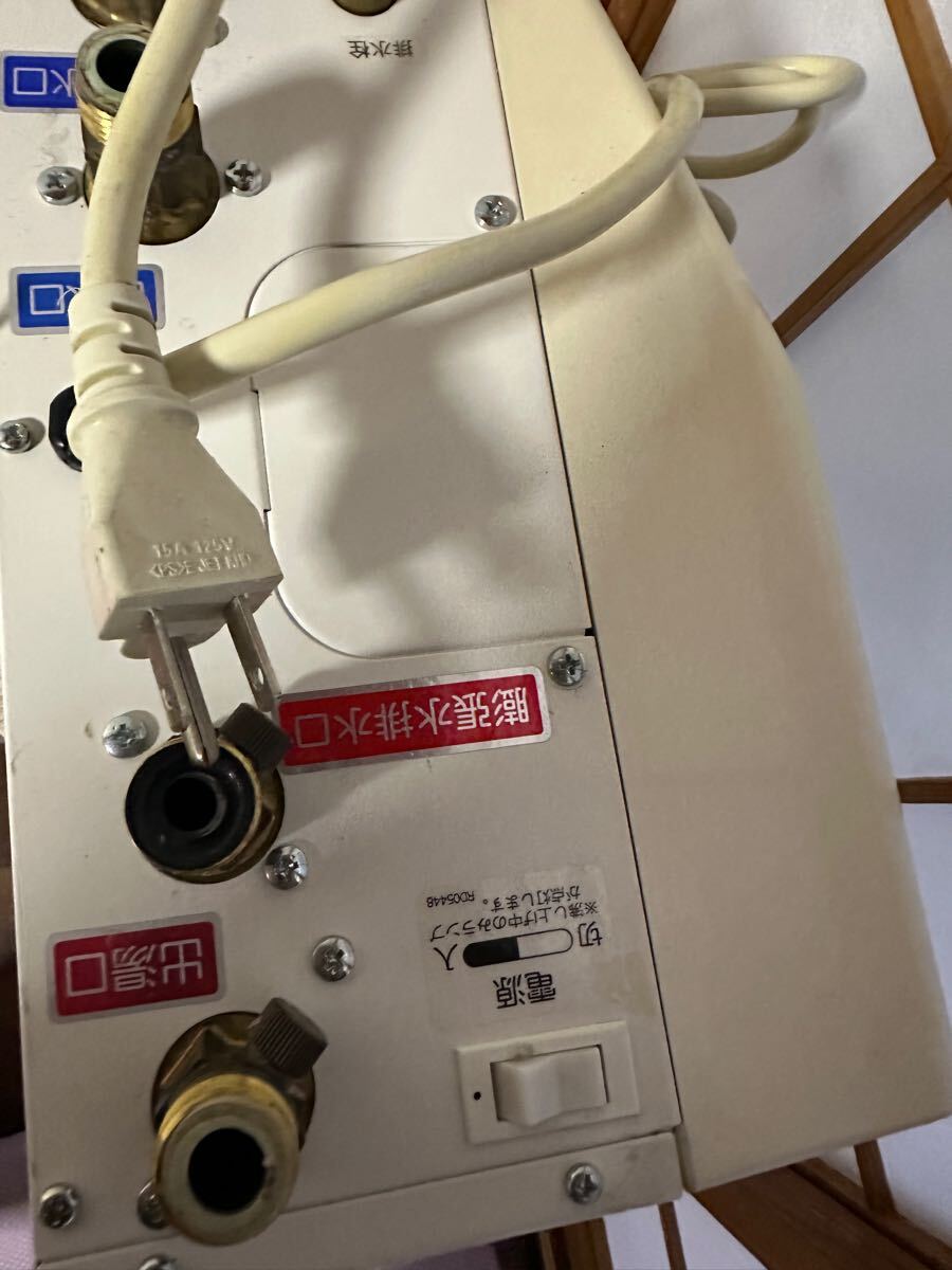 TOTO 電気温水器 REW03E1F【中古】REW-Fシリーズ パブリック用 TOTO 電気温水器 REW03E1F【中古】REW-Fシリーズ パブリック用