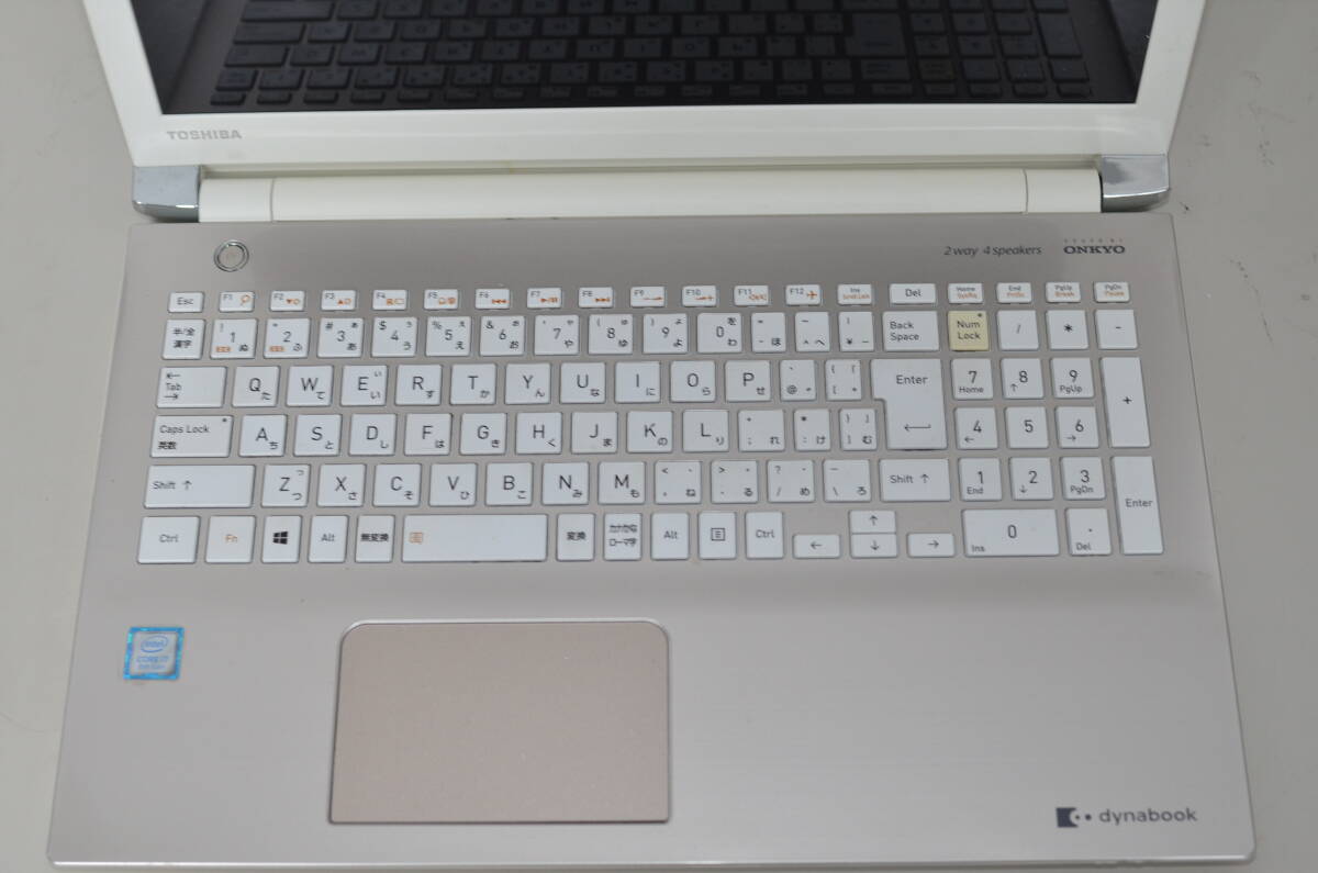 中古良品ノートパソコン 東芝 T75/GG Windows11+office core i7-8550U/新品爆速SSD512GB/メモリ8GB/無線內(nèi)蔵/WEBカメラ/ブルーレイ搭載