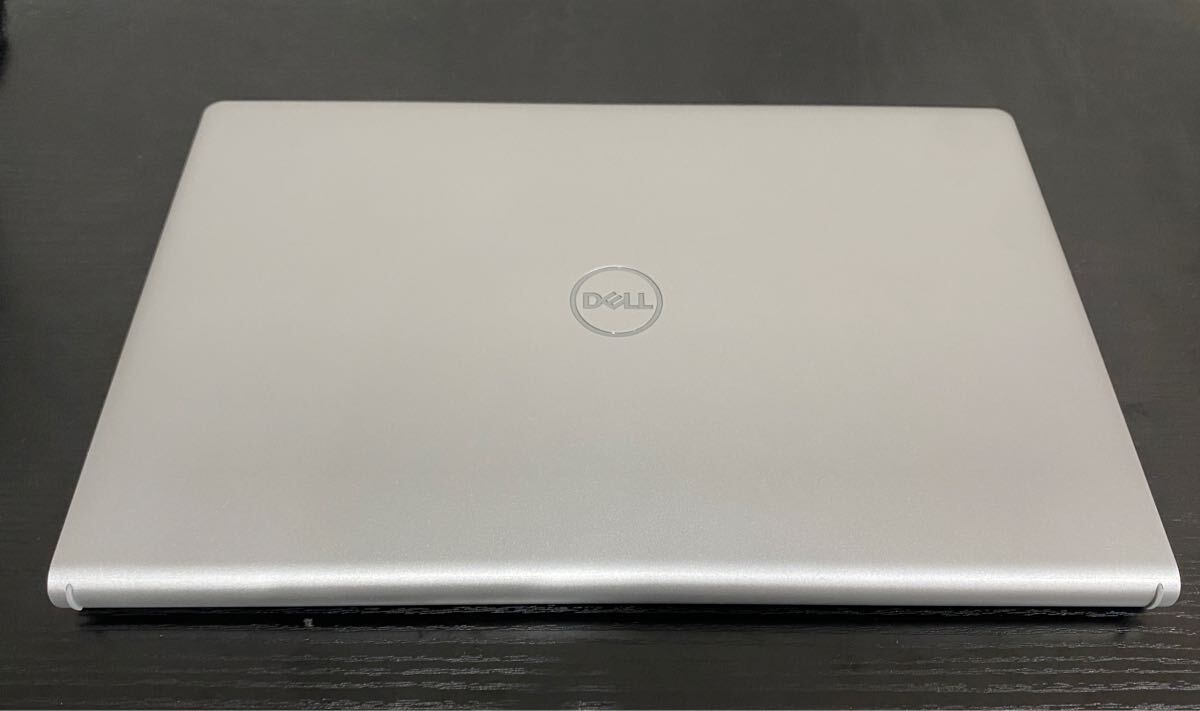 Inspiron 15 3520 NI375-EHHBSC [プラチナシルバー]