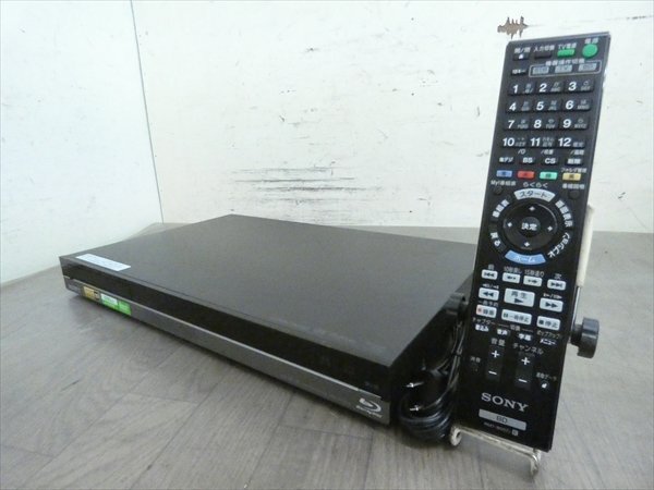 SONY　BDZ-AT750W 2番組同時録画 BDZ-AT750W 特長 : 快適操作・再生機能 | ブルーレイディスク