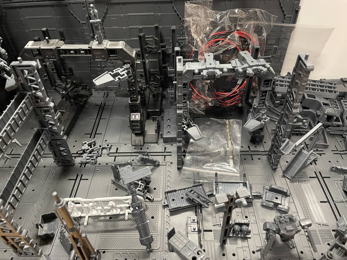 ガンダム ジオラマベース 格納庫 拡張パーツ LEDライト デカール ガンダム ジオラマベース 格納庫 拡張パーツ LEDライト デカール