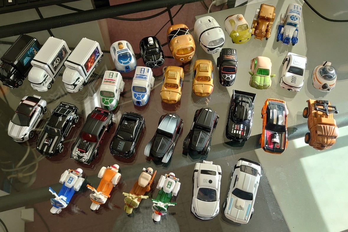 トミカ　スターウォーズ　33台+未開封4台　計37台 TOMICA ミニカー おもちゃ　STARWARS　スター・ウォーズ