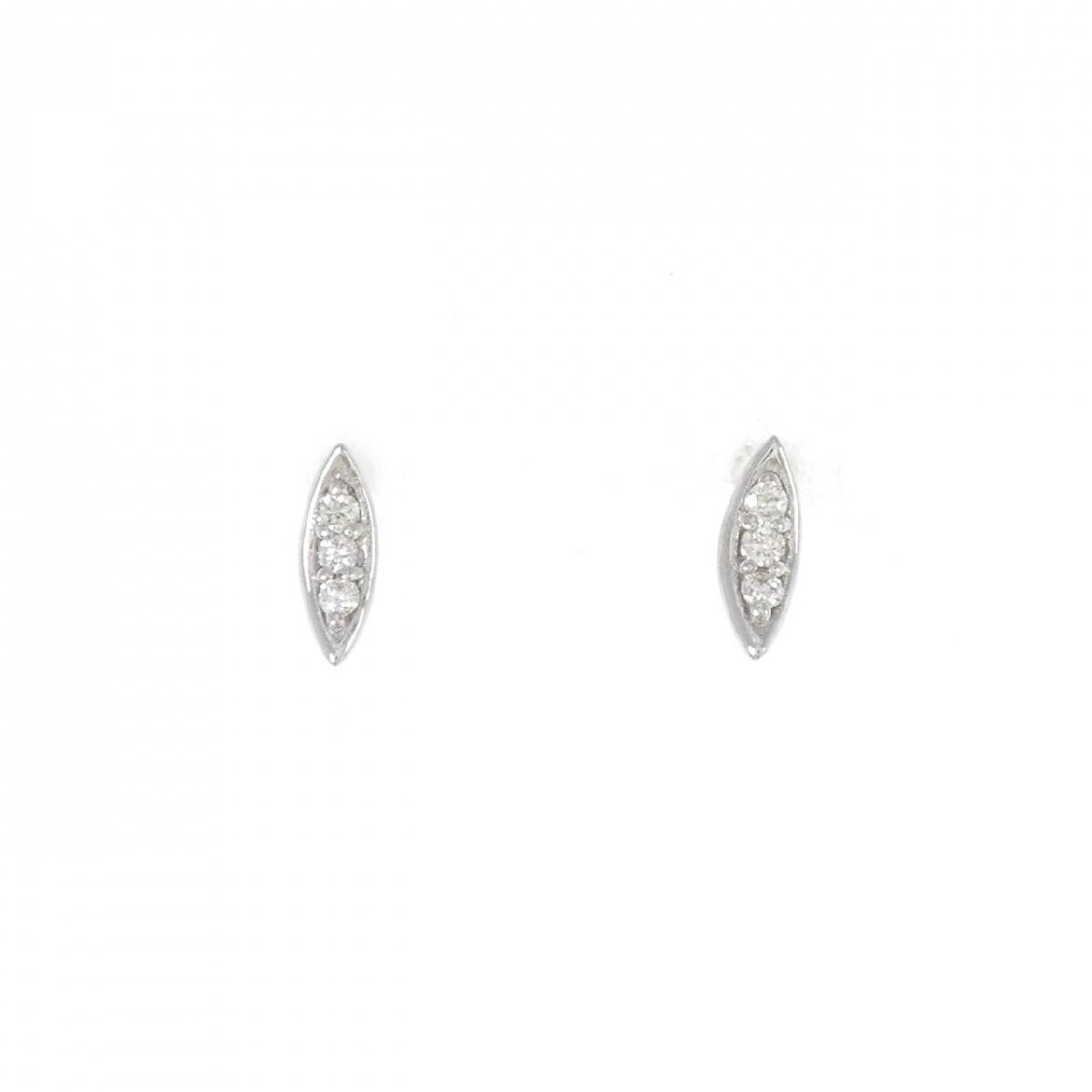 【新品】K18WG ダイヤモンド ピアス 0.06CT
