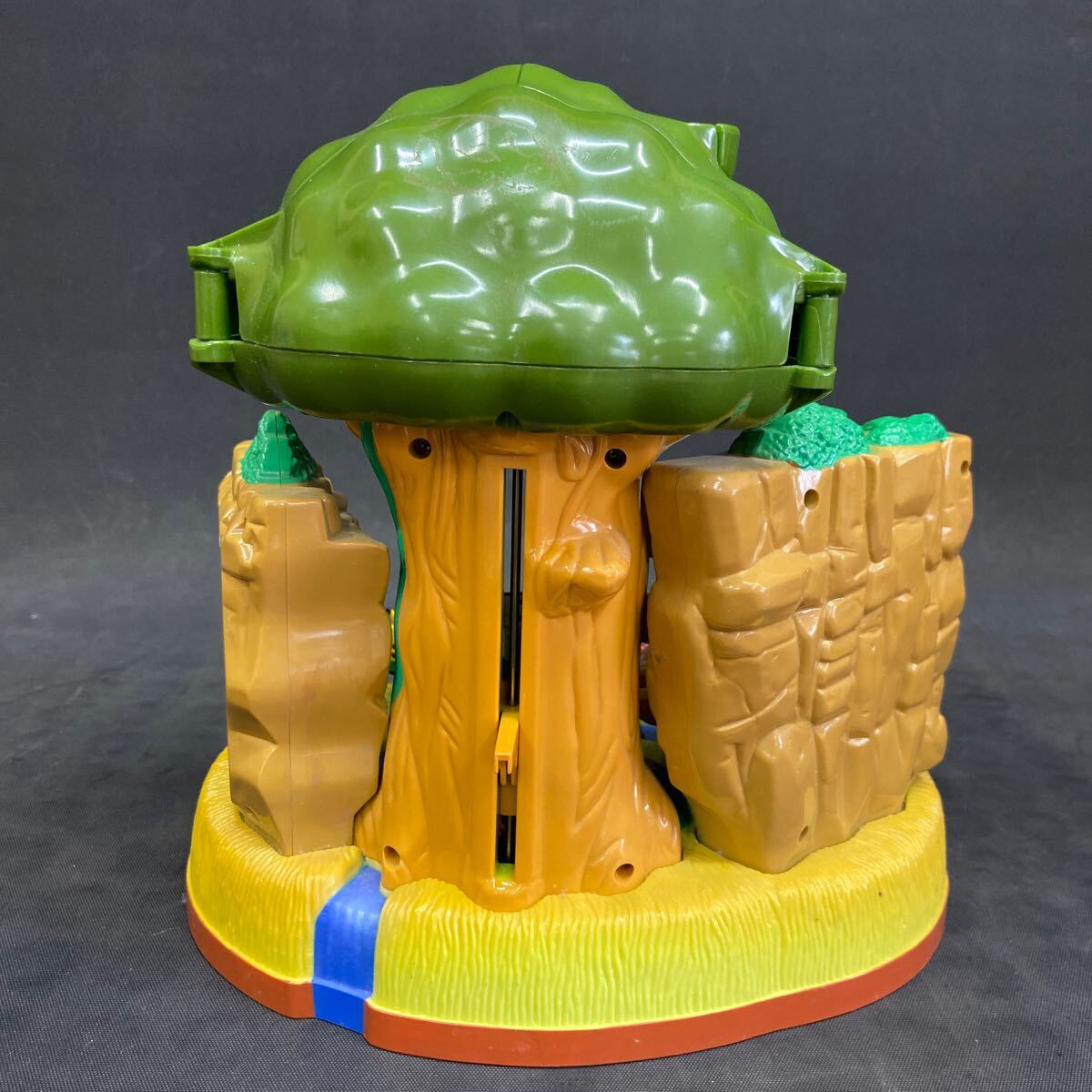 G1419 【ちびポケハウス】ツリーハウス 本体 人形2体付 経年品 G1419 【ちびポケハウス】ツリーハウス 本体 人形2体付 経年品