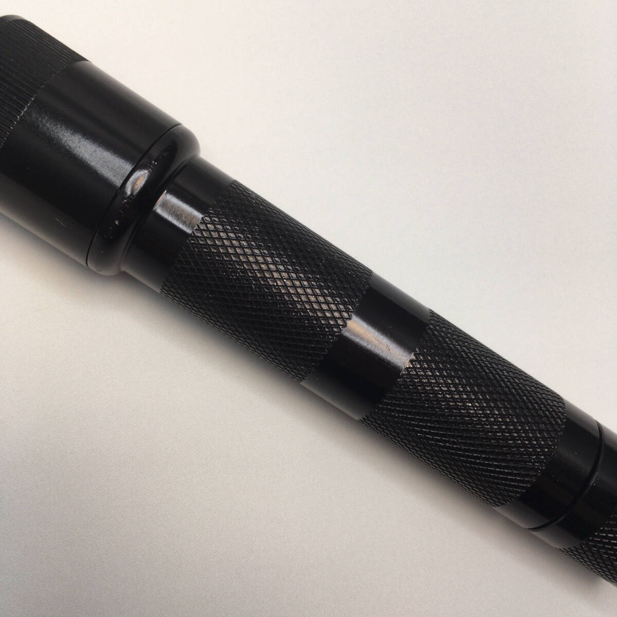 8750円 SUREFIRE 9P LASER PRODUCTS シュアファイア 9P レーザー