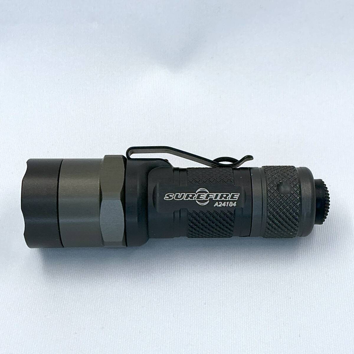 Yahoo!オークション - surefire E1e HA フラットボディー 旧ロゴ Yahoo!オークション - surefire E1e HA フラットボディー 旧ロゴ