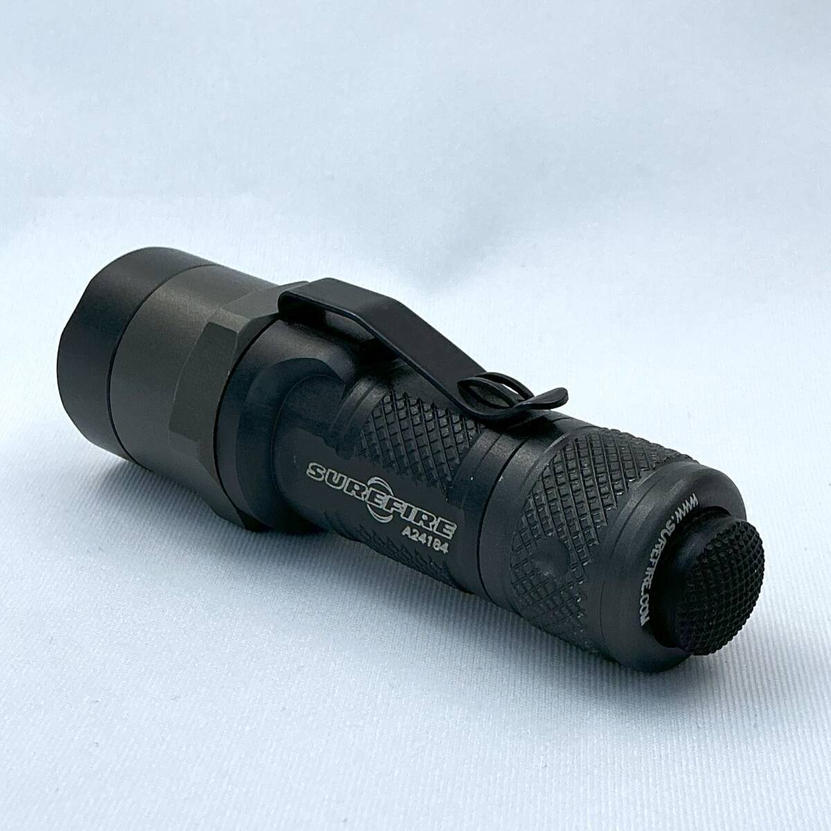 Yahoo!オークション - surefire E1e HA フラットボディー 旧ロゴ Yahoo!オークション - surefire E1e HA フラットボディー 旧ロゴ