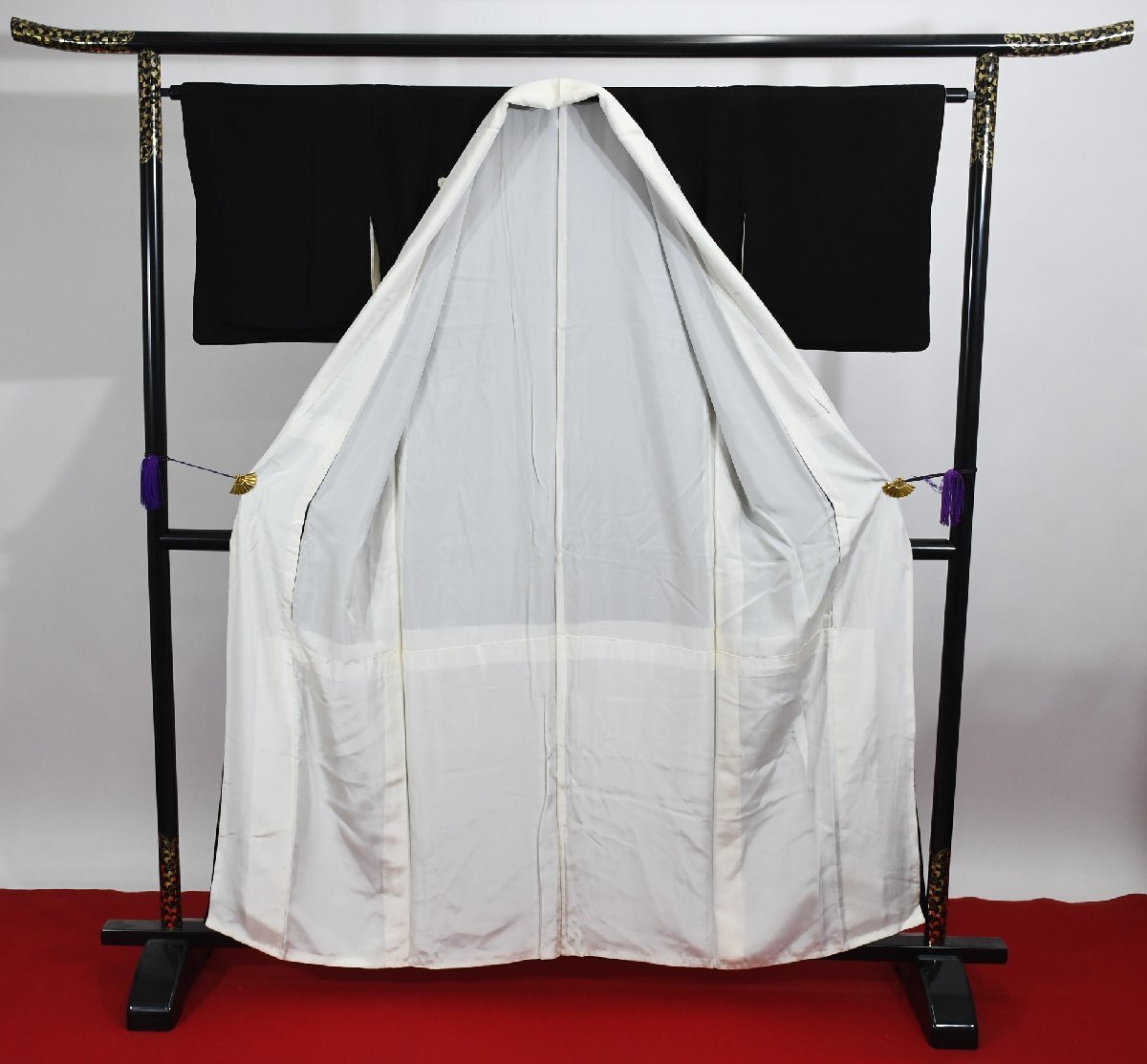 黒留袖 結婚式 菱文 花 身丈154cm 裄丈65cm ★着物 e-1155 桜庭呉服店_画像9