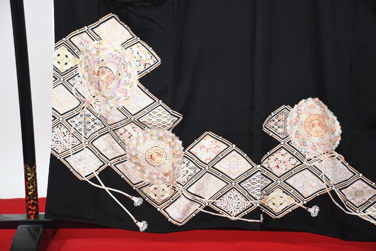 黒留袖 結婚式 菱文 花 身丈154cm 裄丈65cm ★着物 e-1155 桜庭呉服店_画像2