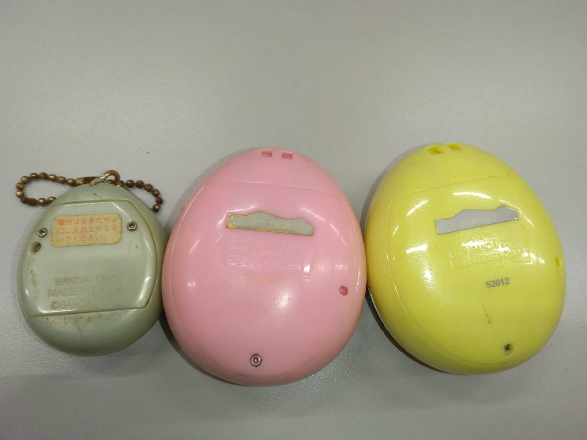 L45・机 ジャンク たまごっち3個セット たまごっちピース L45・机 ジャンク たまごっち3個セット たまごっちピース