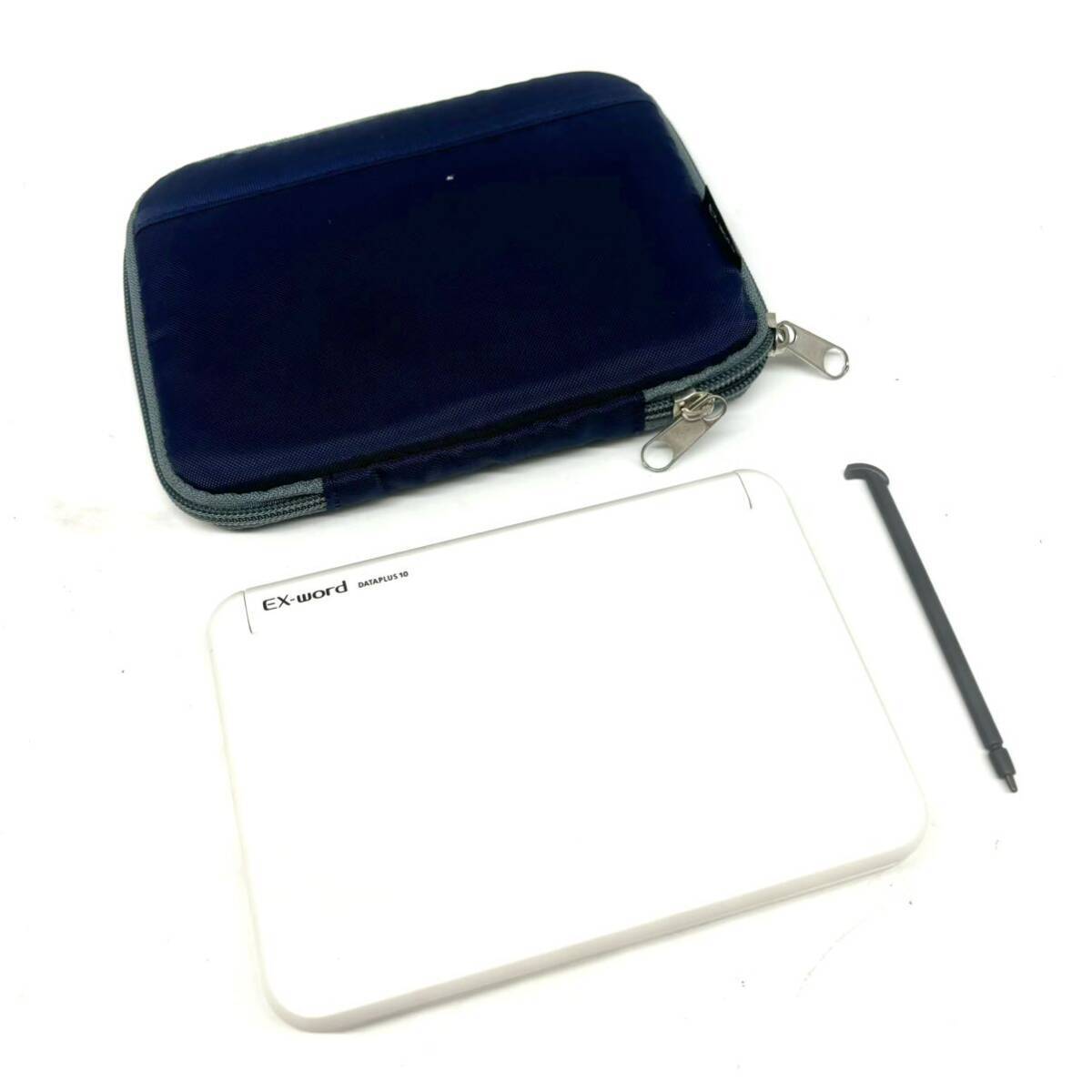 ジャンク CASIO EX-word XD-Z4000 DATAPLUS10 電子辞書 カシオ ジャンク CASIO EX-word XD-Z4000 DATAPLUS10 電子辞書 カシオ