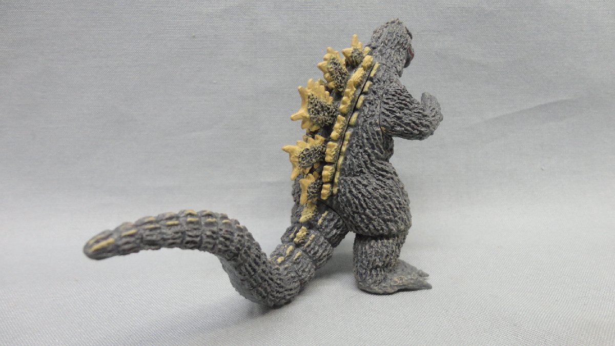 1700 東宝怪獣コレクション ゴジラ1962 キンゴジ 組立済 1700 東宝怪獣コレクション ゴジラ1962 キンゴジ 組立済