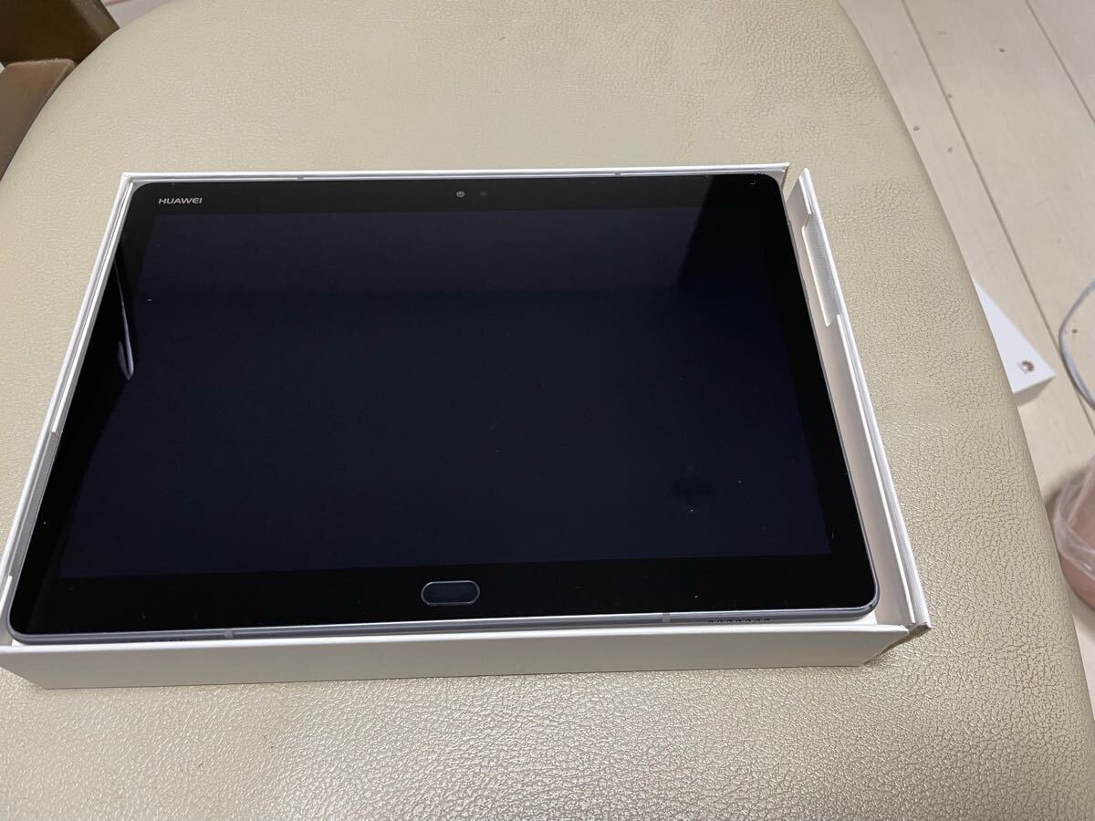 BAH-L09 MediaPad M3 Lite 10 SIM свободный не использовался текущее состояние товар H3106